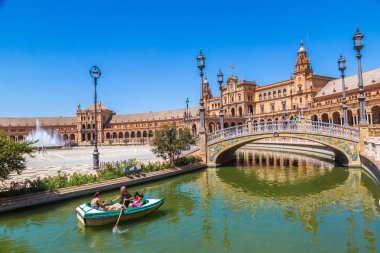 İspanyol Meydanı: Sevilla