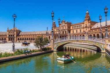 İspanyol Meydanı: Sevilla