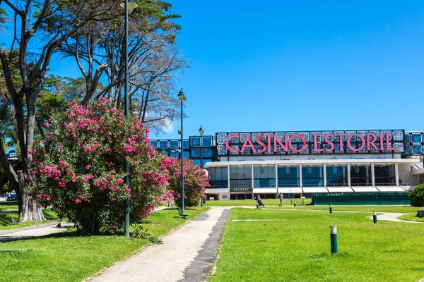 Casino Estoril em um dia de verão — Fotografia de Stock