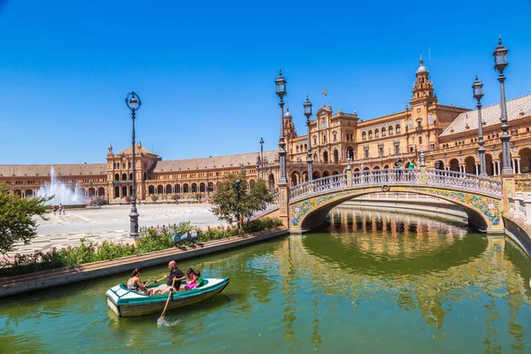 Praça espanhola em sevilla — Fotografia de Stock