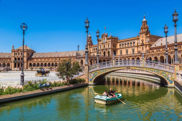 Spaans plein in Sevilla — Stockfoto