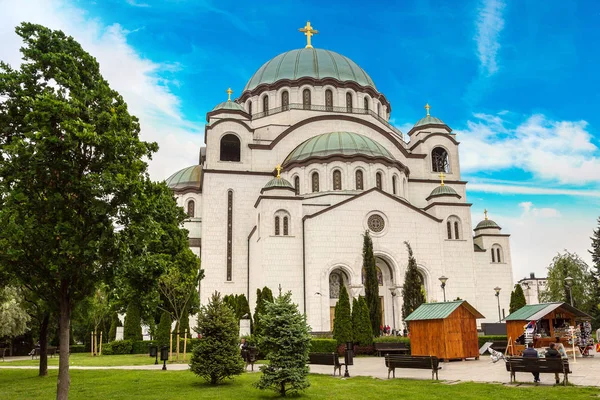 Orthodoxe kerk van Sint Sava in Belgrado, Servië — Stockfoto