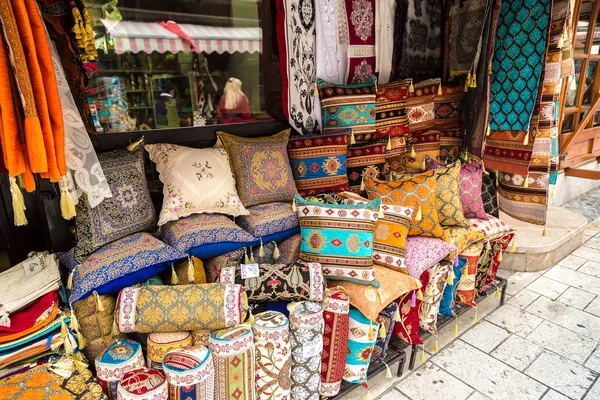 Bazar di strada a Sarajevo — Foto Stock