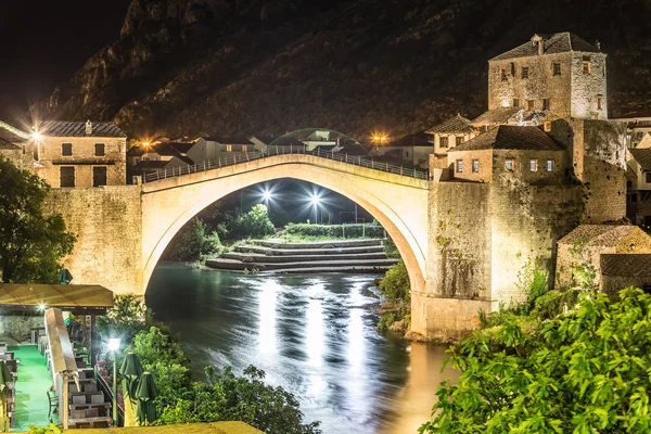 A velha ponte em Mostar — Fotografia de Stock