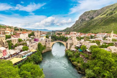 Yaz aylarında Mostar Köprüsü