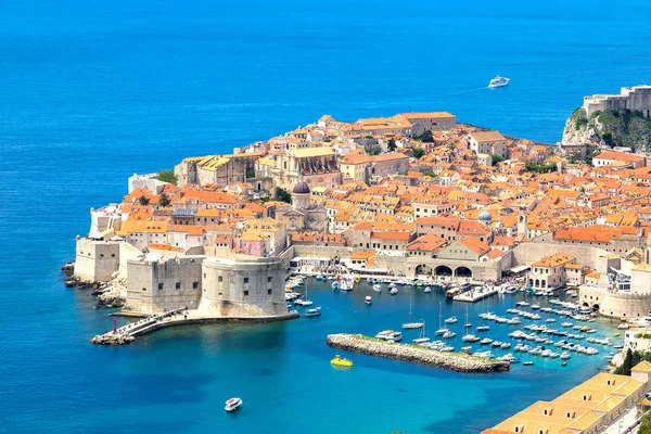 Antenn Visa gamla staden Dubrovnik — Stockfoto