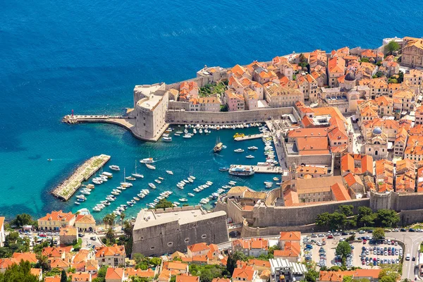 Antenn Visa gamla staden Dubrovnik — Stockfoto