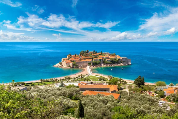 Wyspa Sveti Stefan, w lecie — Zdjęcie stockowe