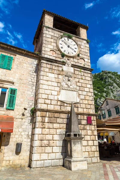 Πύργος Ρολογιού στο Κότορ στο Μαυροβούνιο — Φωτογραφία Αρχείου