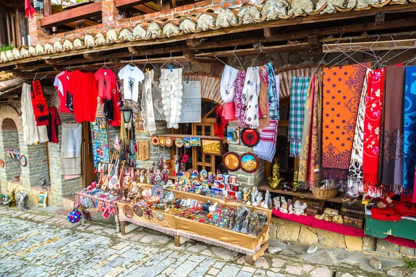 Bancarella del bazar turco di Kruja