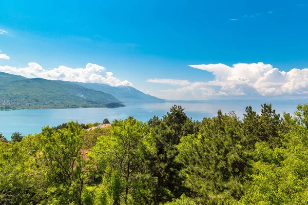 Ohrid cidade e lago Ohrid, Macedónia — Fotografia de Stock