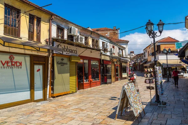 Marché dans la vieille ville de Skopje — Photo