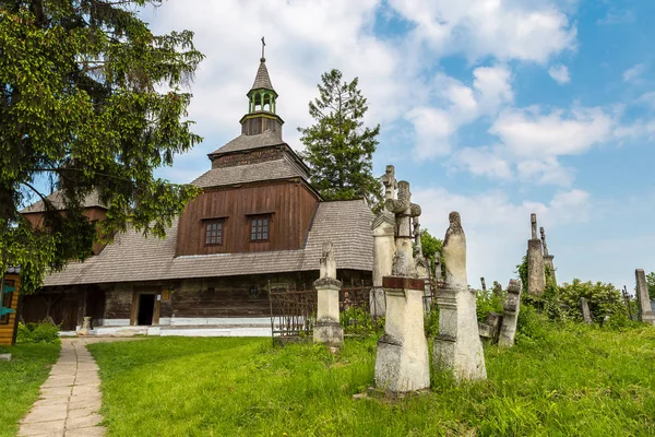 Chiesa di legno in Ucraina — Foto Stock