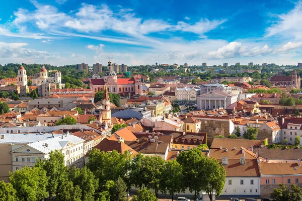 Vilnius paisagem urbana no verão — Fotografia de Stock