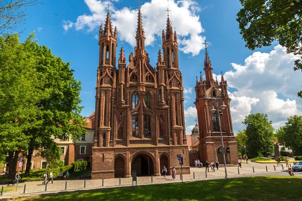 Церковь Бернардину в Вильнюсе — стоковое фото