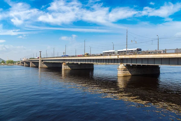 Ponte de pedra em Riga — Fotografia de Stock