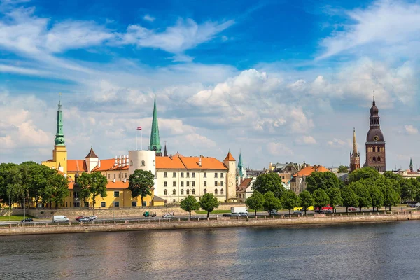Panoramablick auf Riga — Stockfoto
