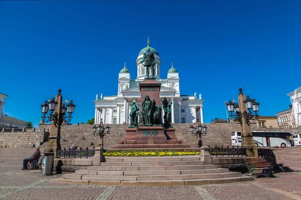 Kathedrale und Zar Alexander II — Stockfoto