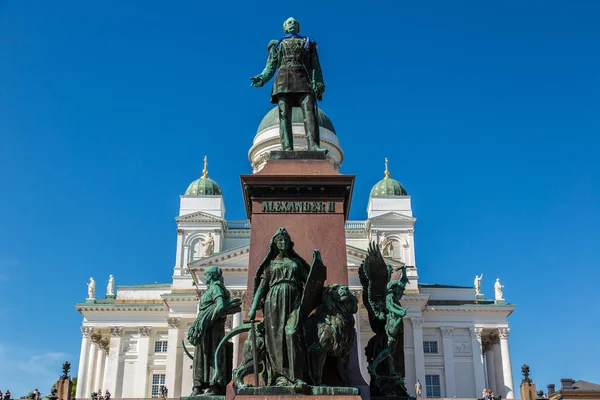 Kathedrale und Zar Alexander II — Stockfoto