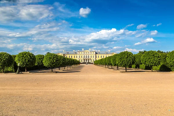 Jardim em Rundale Palace — Fotografia de Stock