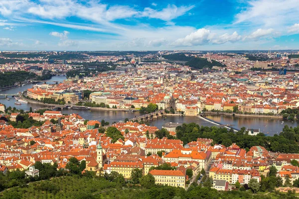 Praga in bella giornata estiva — Foto Stock