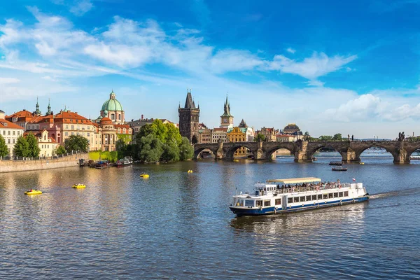 Prag 'ın havadan görünüşü — Stok fotoğraf
