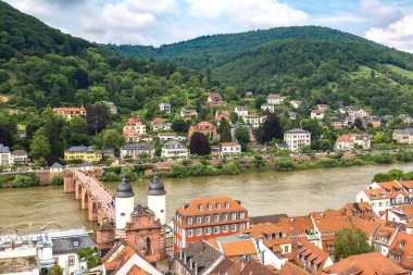 Güzel yaz günü Heidelberg