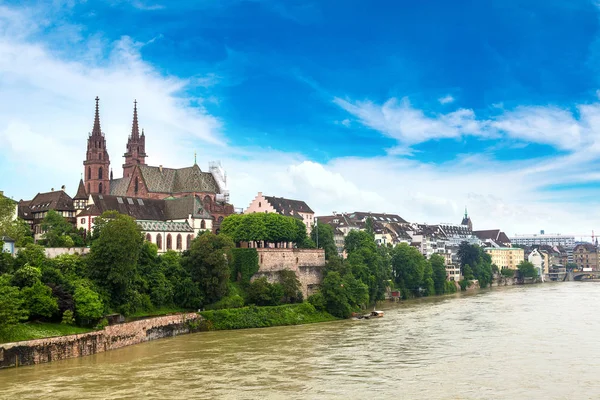 Munster och Rhine floden — Stockfoto