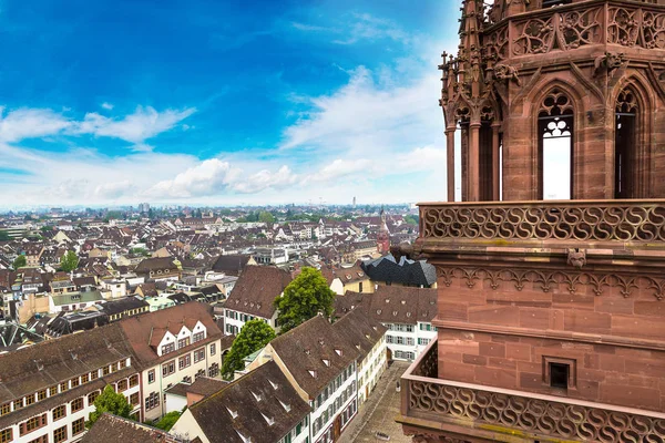 Basel yaz aylarında panoramik — Stok fotoğraf