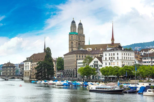 Gereja Grossmunster di Zurich — Stok Foto