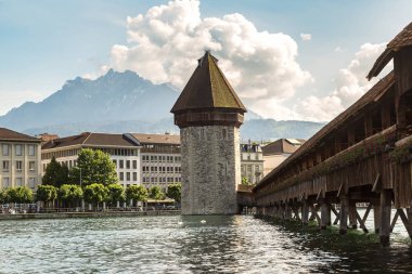 Lucerne 'deki Chapel Köprüsü