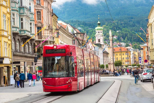 Treno urbano a Innsbruck — Foto Stock