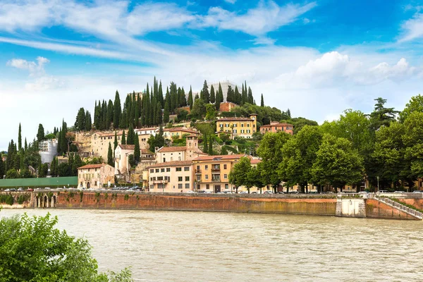 Adige River on summer day — Stock Photo, Image