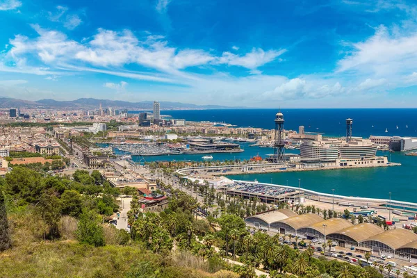 Panoramatický letecký pohled na Barcelonu — Stock fotografie