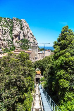 Montserrat füniküler demiryolu