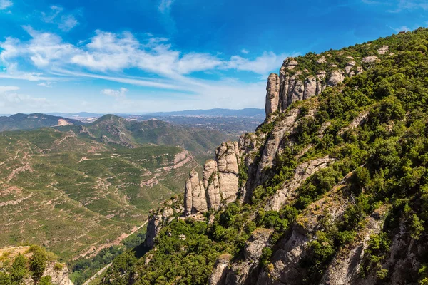 スペインでのモントセラト山 — ストック写真