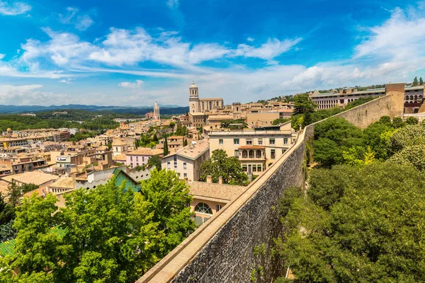 Panoramablick auf Girona — Stockfoto