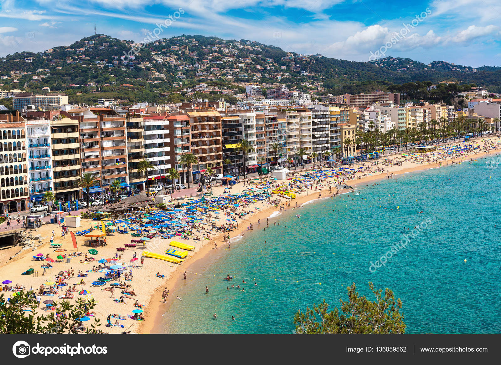 Beache in Lloret de Mar — Stock Photo © bloodua 136059562
