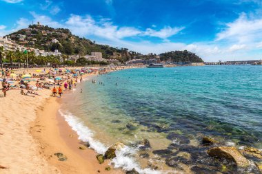 insanlar Beach deki Blanes tadını çıkarın
