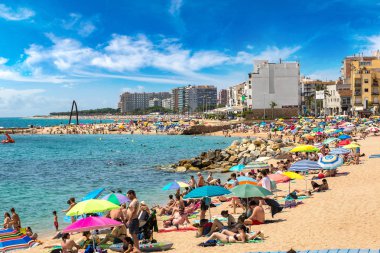 insanlar Beach deki Blanes tadını çıkarın