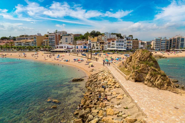 Blanes Beach'te Costa Brava