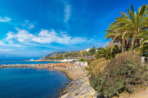 Costa Mediterránea en San Remo — Foto de Stock