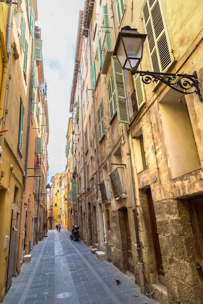 Menton eski dar sokak