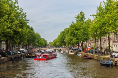 Amsterdam kanalda görüntüleyin