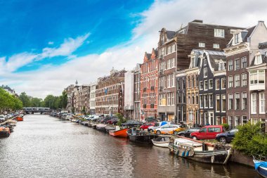 Amsterdam kanalda görüntüleyin