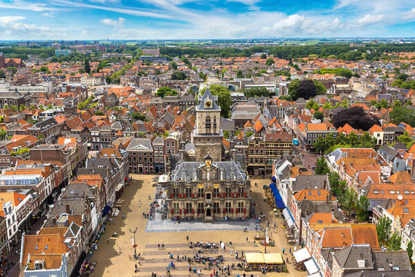 Панорамный вид на Делфт
