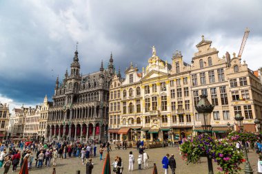 Brüksel grand yerde