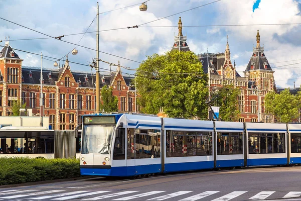 Město tramvaj v Amsterdamu — Stock fotografie