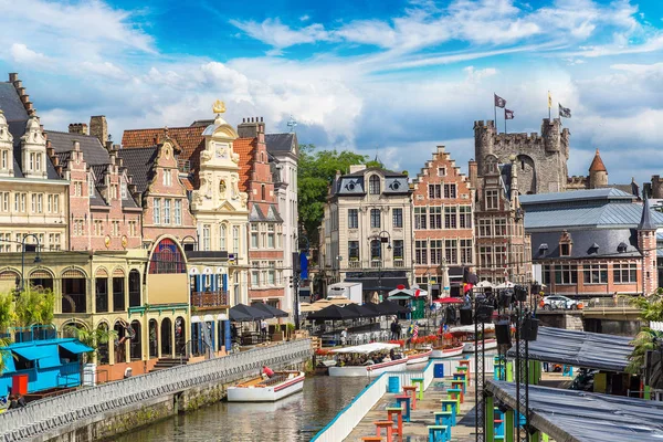 Canal in oude centrum in Gent Stockfoto