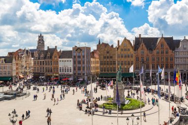 Bruges Pazar Meydanı